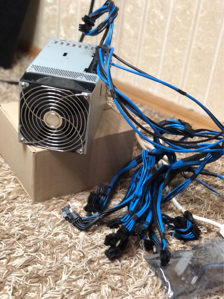 Блок питания 2шт серверный Emerson 2000w