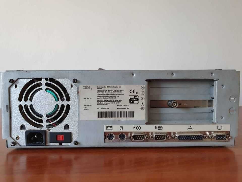 Komputer IBM PS/1