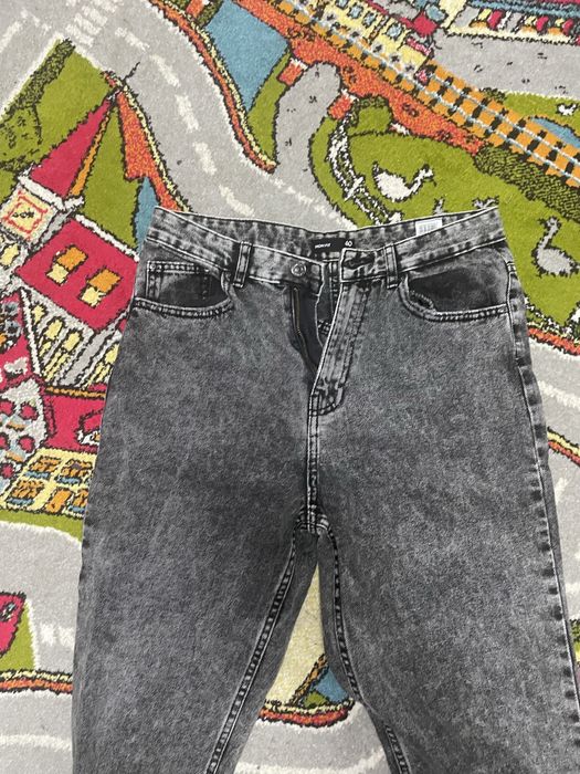 Джинси жіночі сірі