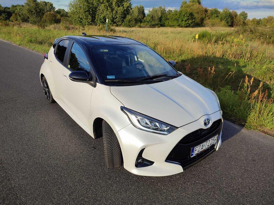 TOYOTA YARIS Hybrid Selection Style-polski salon Gwarancja do 07.2027