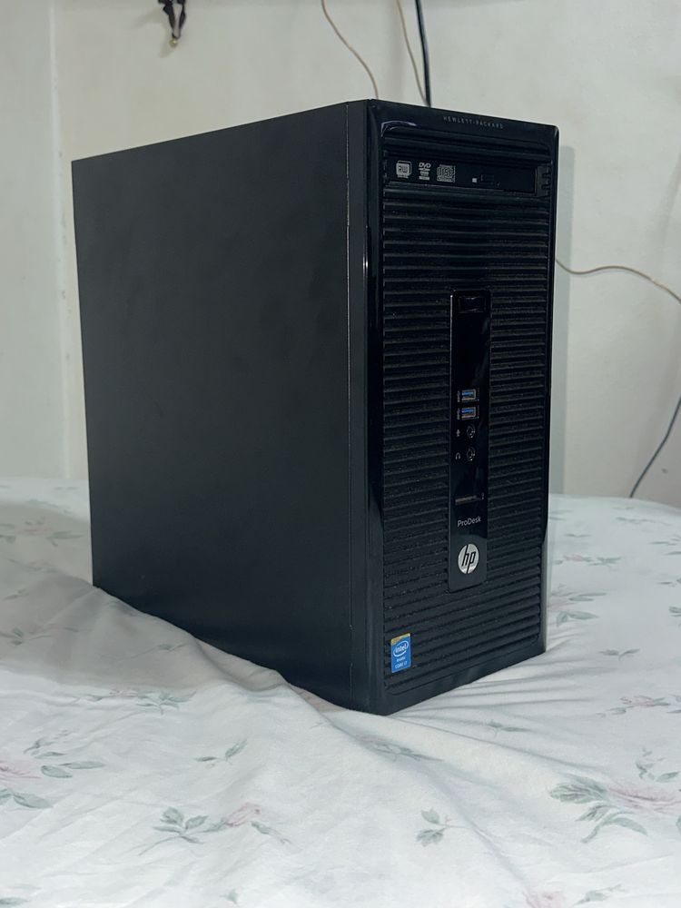 PC Desktop I7 8GB RAM SSD / HDD