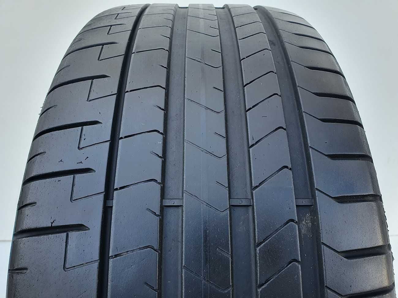 1x Opona letnia 265/35/22 PIRELLI PZero PZ4 - 102V VOL 6mm