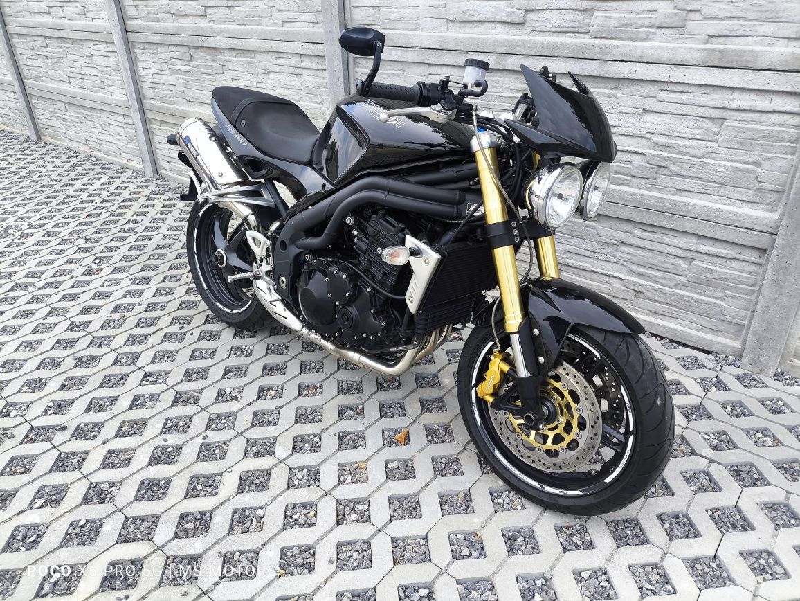 Triumph Speed triple 1050 cm3 2008 rok świetny stan