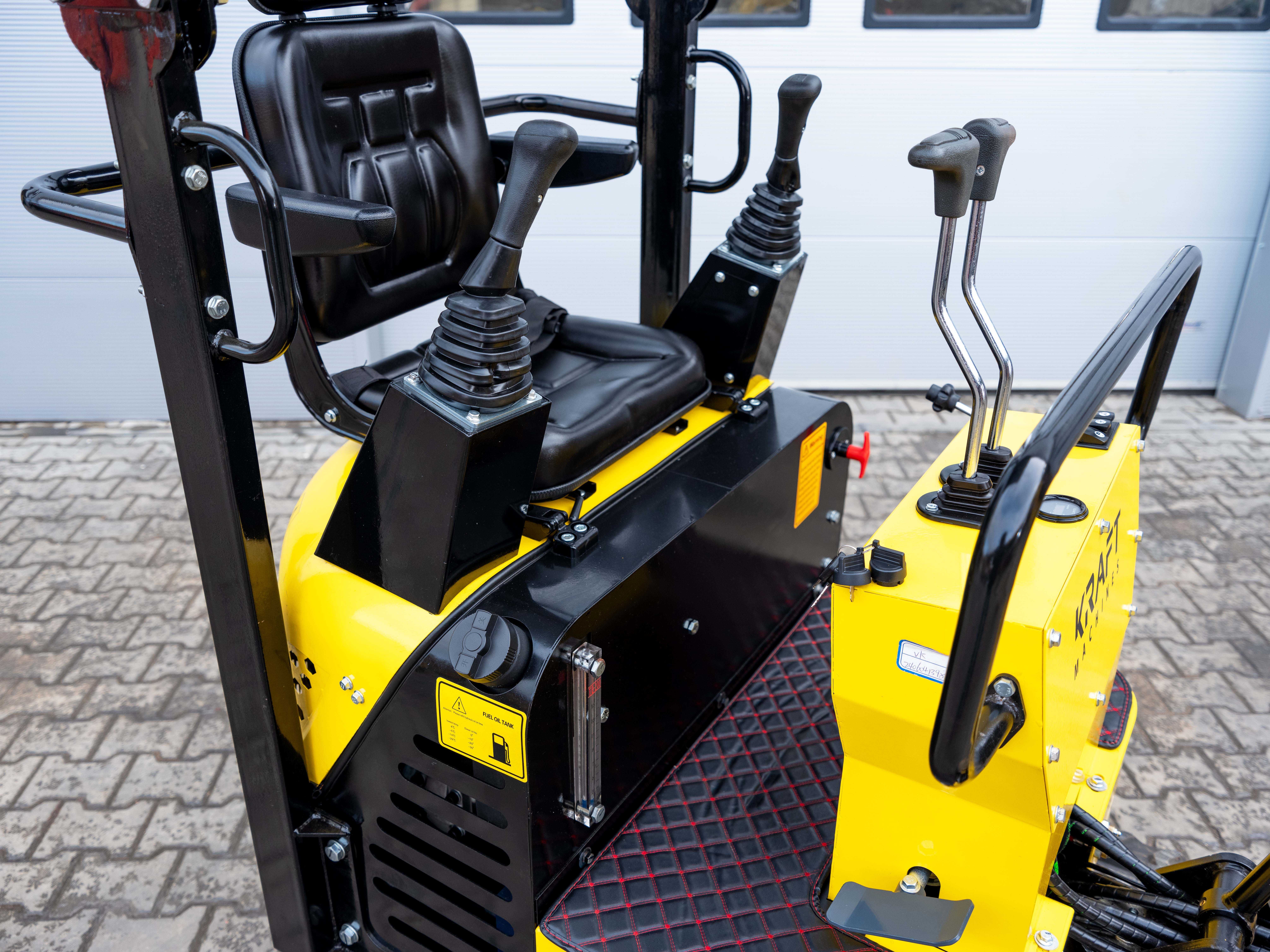 Minikoparka KRAFT KE12WHT Nowa Osprzęt Transport Serwis Gwarancja