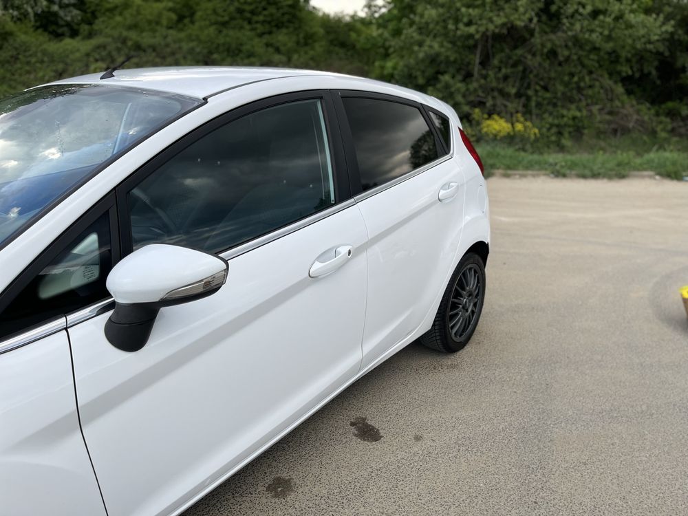 Ford fiesta mk7  1.6 tdci 95 km