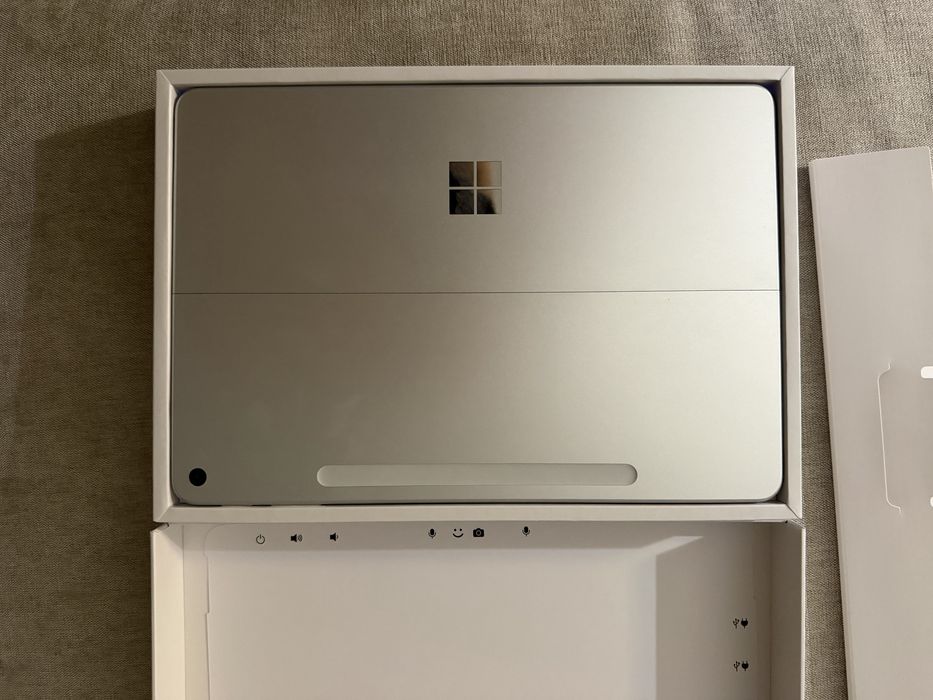 Microsoft Surface Pro 12 - Novo Com Garantia