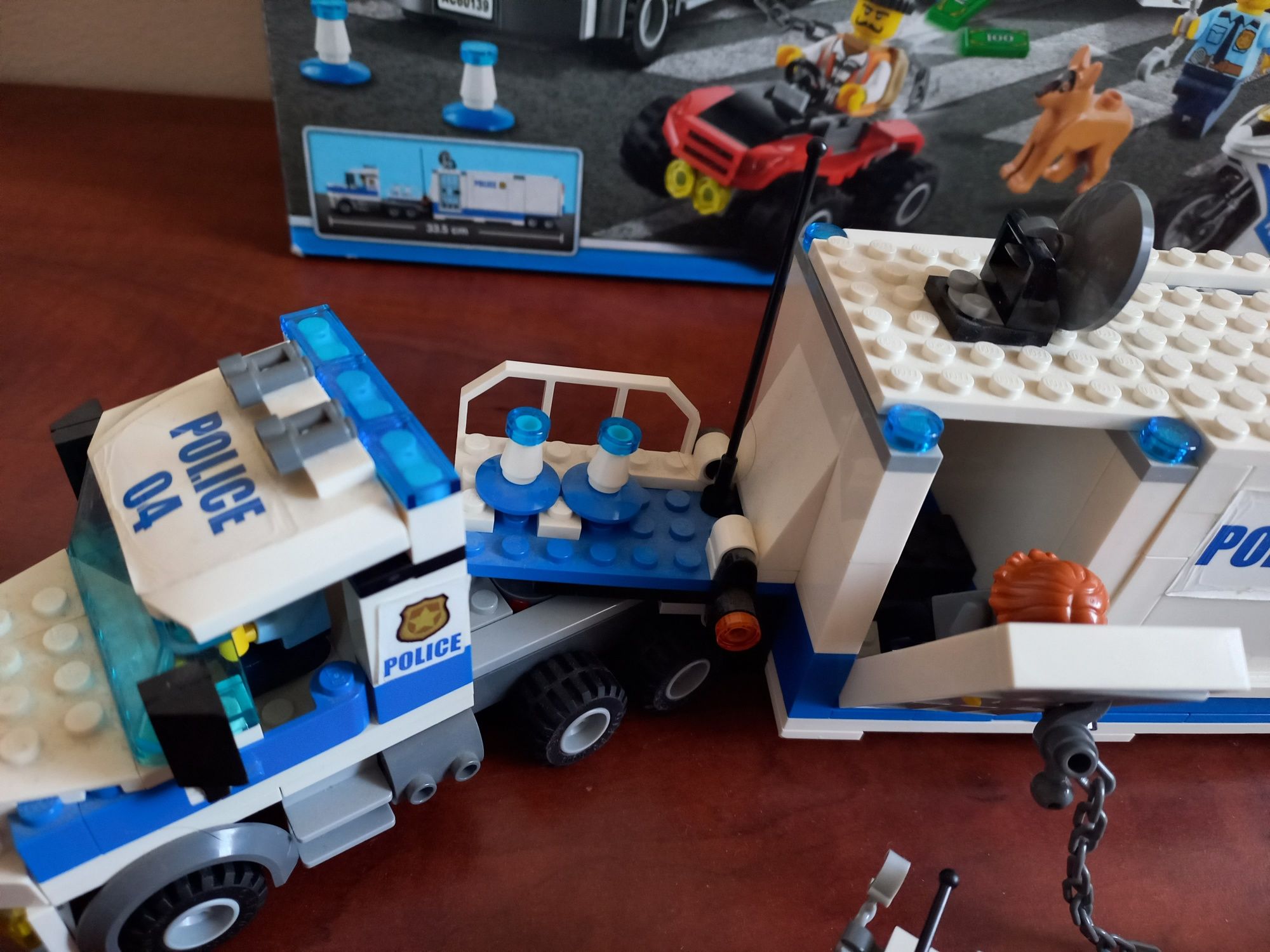 Lego city 60139 Mobilne Centrum Dowodzenia