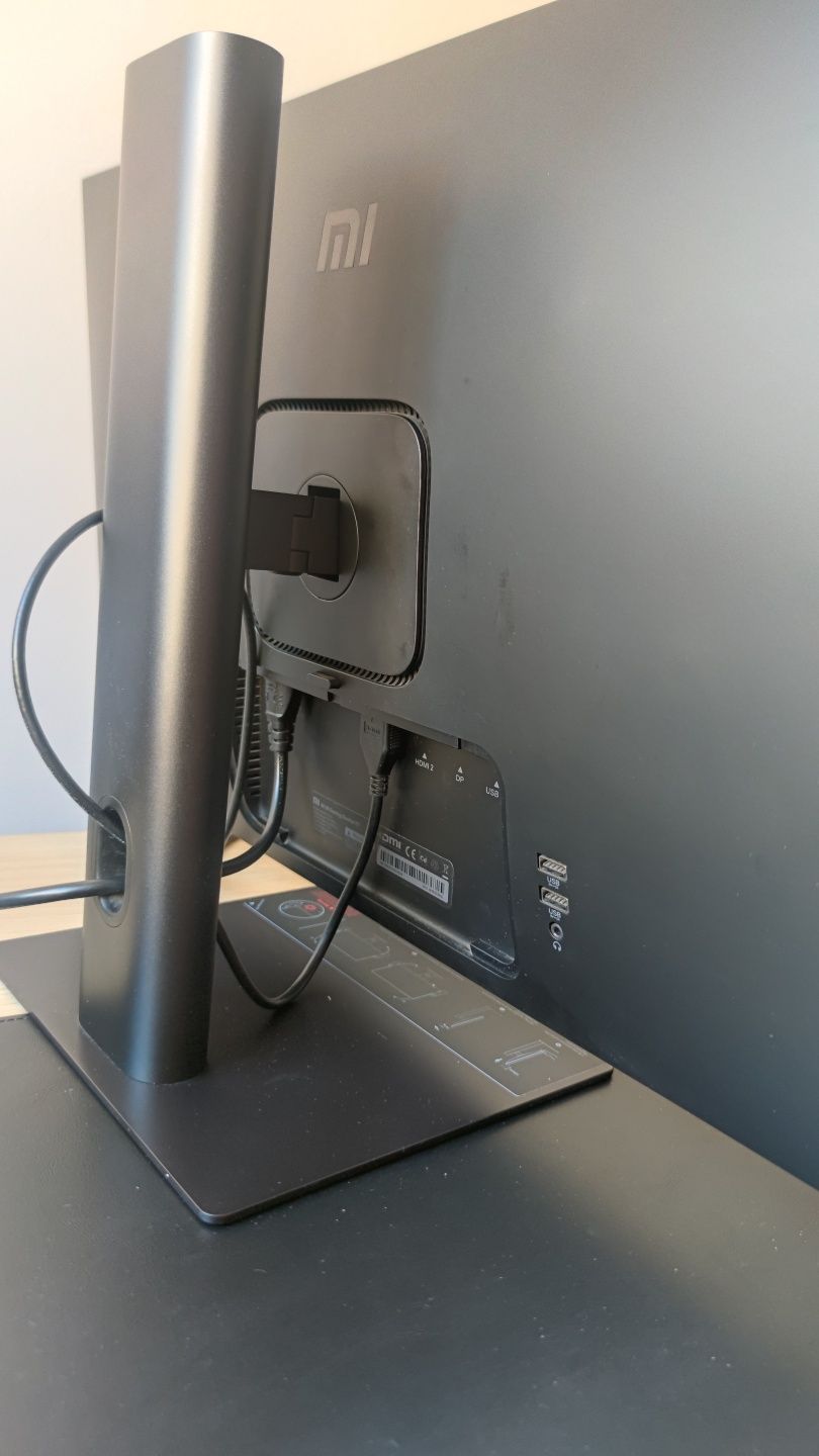 Monitor Xiaomi 2K Gaming / 27 cali / Pivot