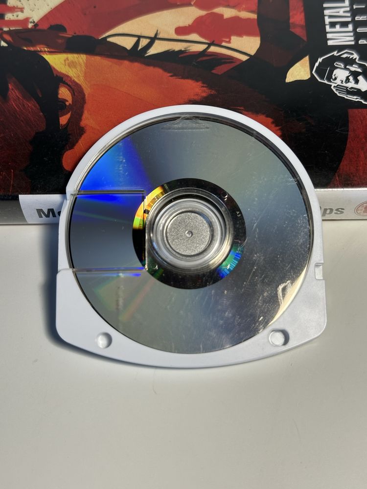 ENG Metal Gear Solid Portable Ops PSP