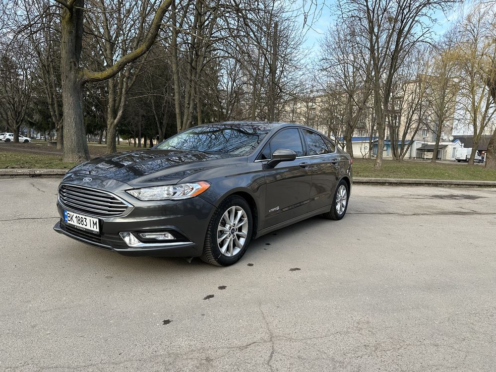 Продам Ford Fusion Hybrid