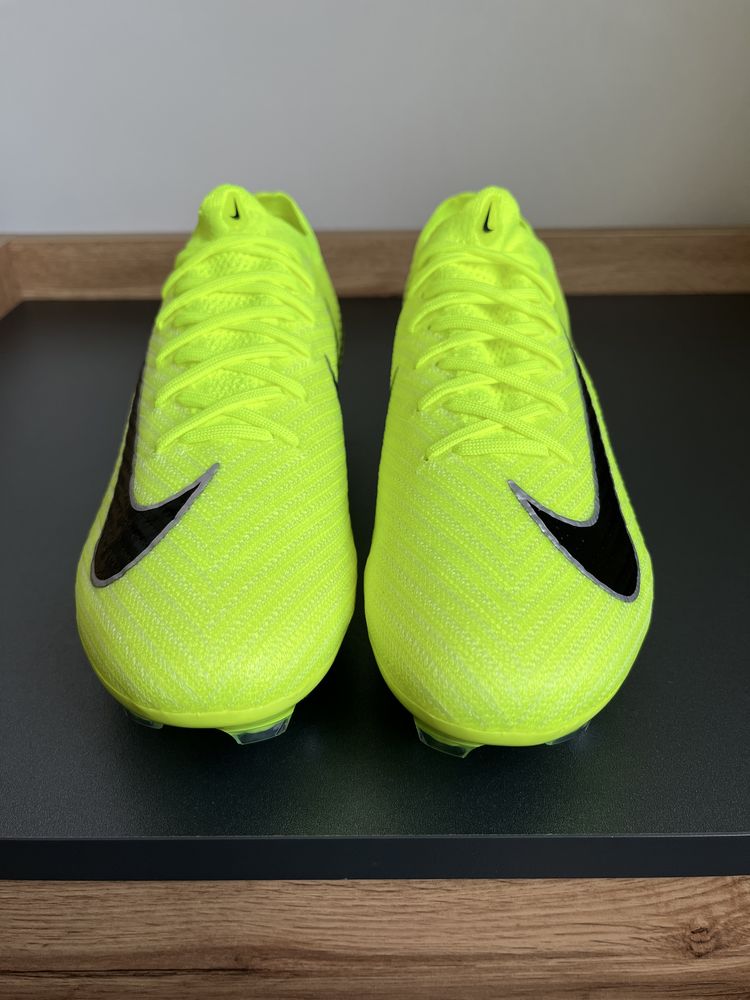 Nike Air Zoom Vapor 16 Elite оригінал бутси розмір 38.5-40.5 нові