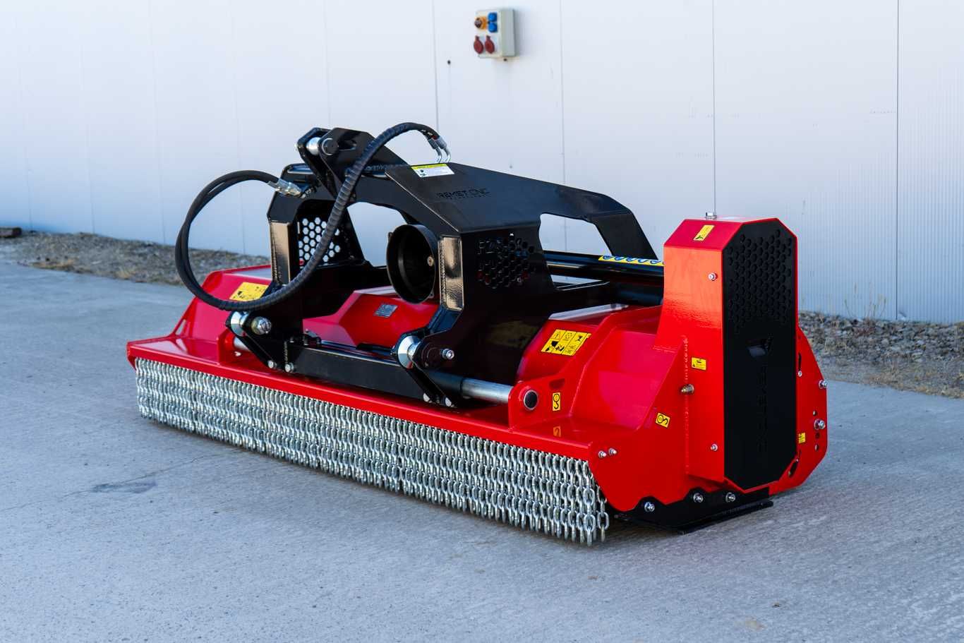 KOSIARKA bijakowa REMET F2-225 == mulczer do trawy == WAGA 740KG