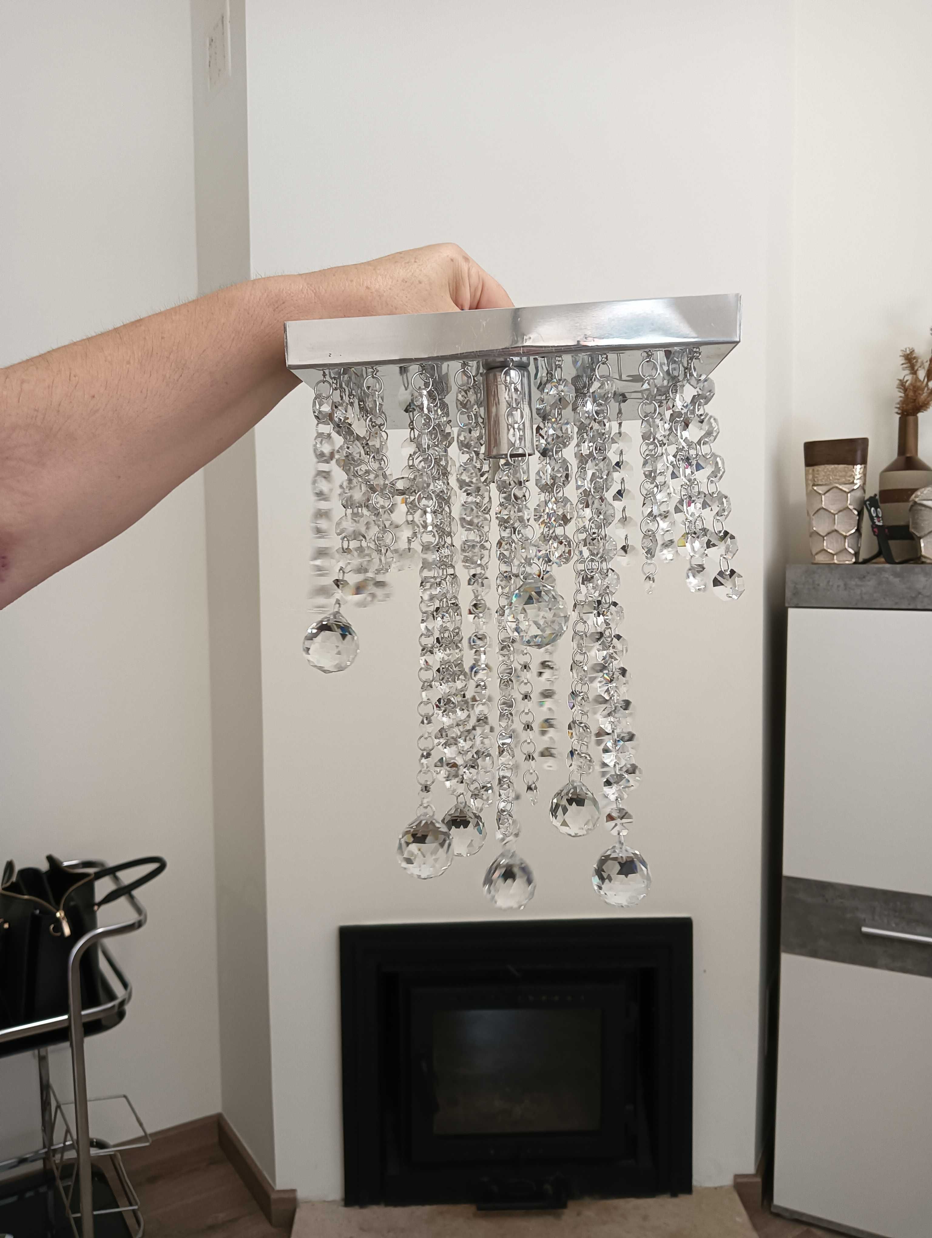 Candeeiro de cristal novo