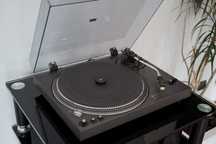 Gramofon Technics SL 1710 ( 2500zł z nową Nagaoka mp-110 ok. 20h gry.)