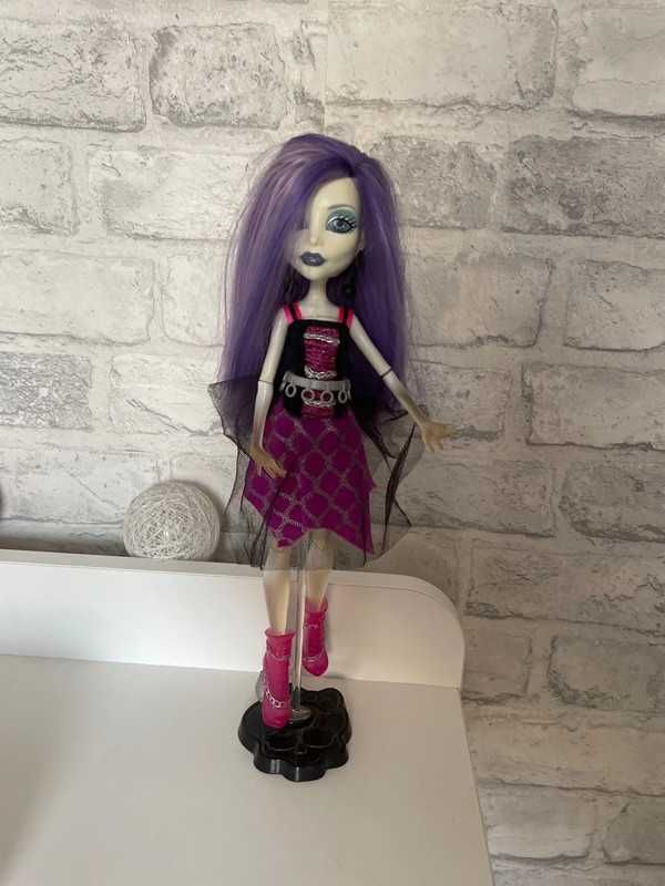 Lalka Monster High Spectra