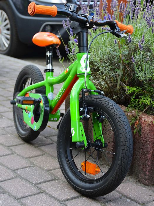 Scott Roxter 14 rower dziecięcy wraz z podpórkami