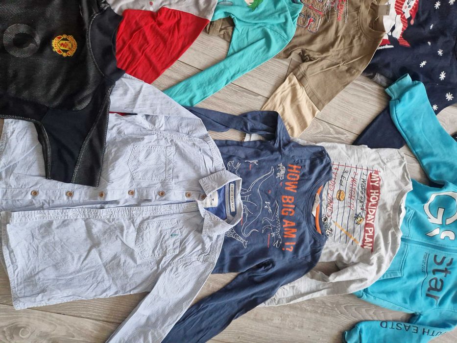 Zestaw ubrań dla chłopca roz.128 /134