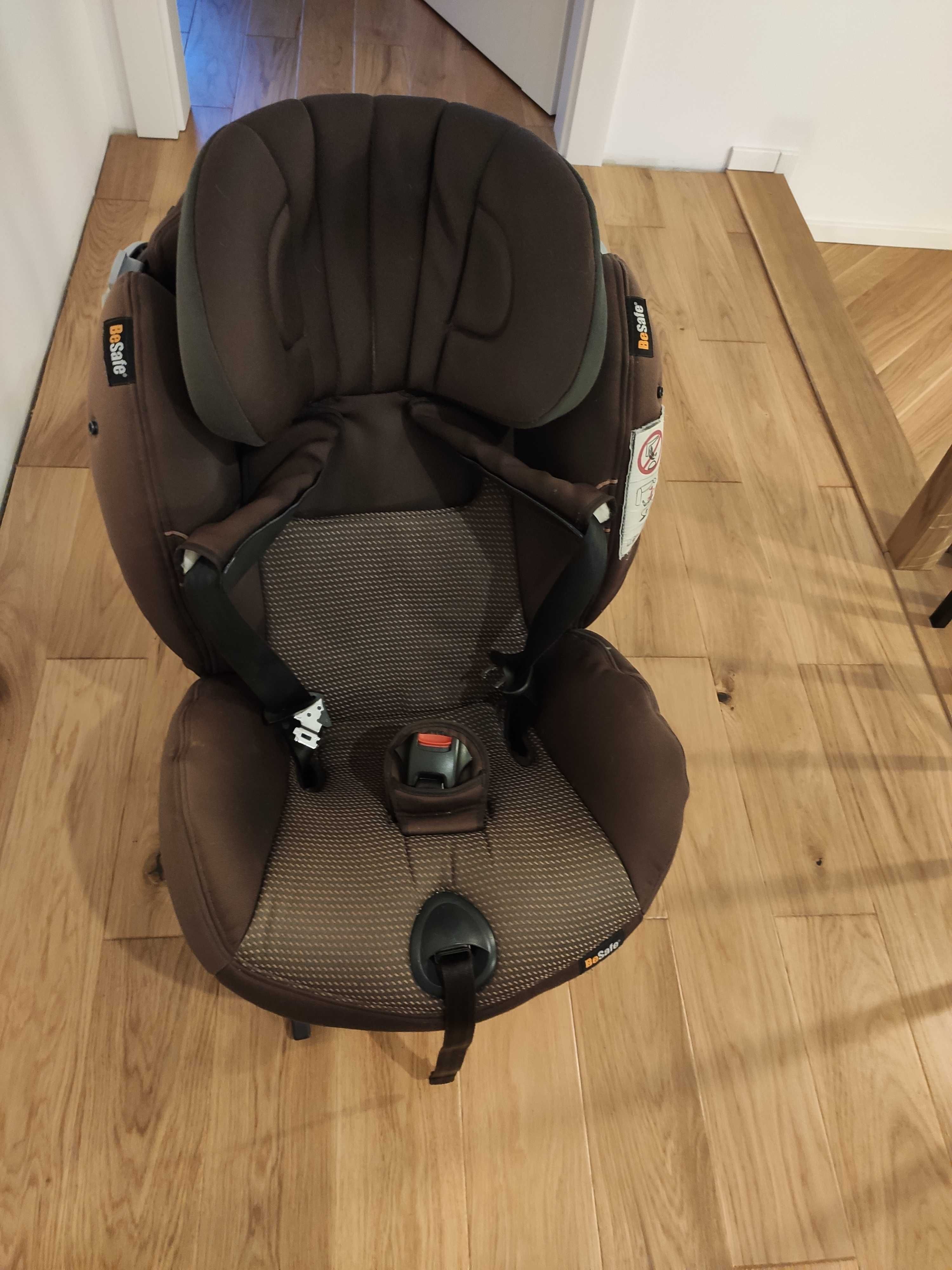 Fotelik besafe izi combi x4 isofix RWF i FWF