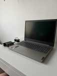 Laptop lenovo idwapad 3 15,6” 8GB ram 512 gb dysk