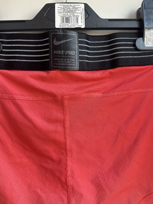 Подшортники, велосипедки, лосины Nike