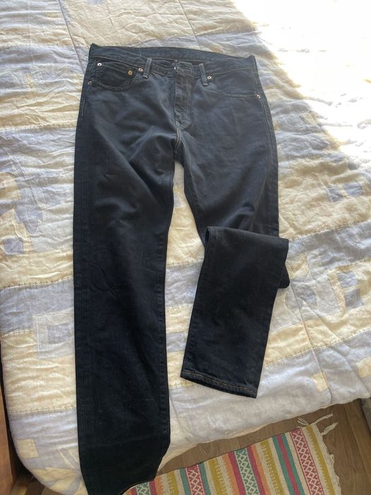 Calcas levis homem modelo 520