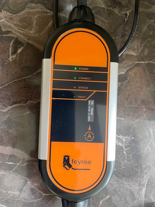 Зарядний пристрій для електромобіля Feyree FR-MS2-1P16A-02
