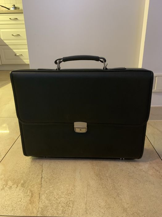 Teczka aktowka z eko skóry