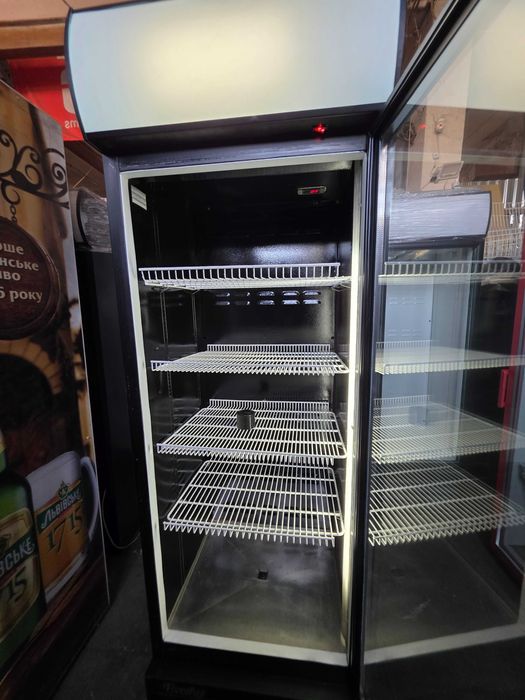 Холодильна шафа шкаф вітрина Everest EV 18 SD Антрацит. Стан гарний