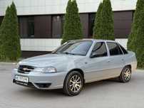 Део нексия 12 год кондицелнер Daewoo