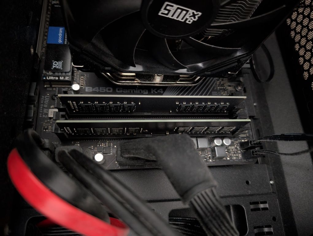 Komputer stacjonarny r5 3600, rx 5600 evo
