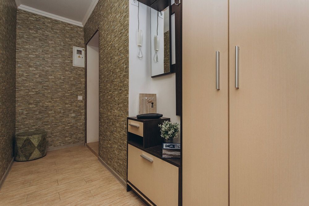 2-ком. Посуточно и почасово. Евроремонт. Ильинская. Всё есть