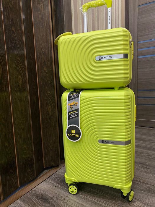 Чемодан , валіза, качество супер .