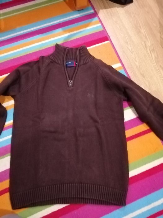 Camisola castanha malha Quebramar