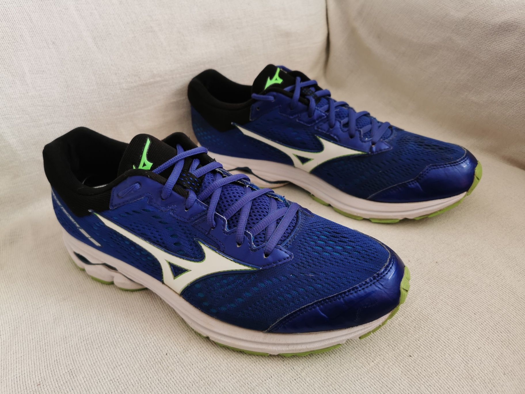 Mizuno Wave Rider 22 buty sportowe do biegania 46