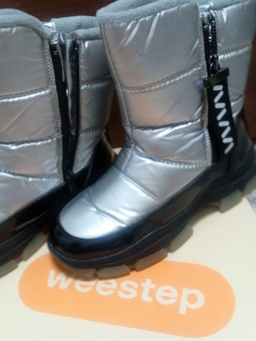 Продам сапожки дутіки ботінки weestep