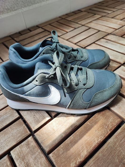 Buty Nike NOWE rozm. 39