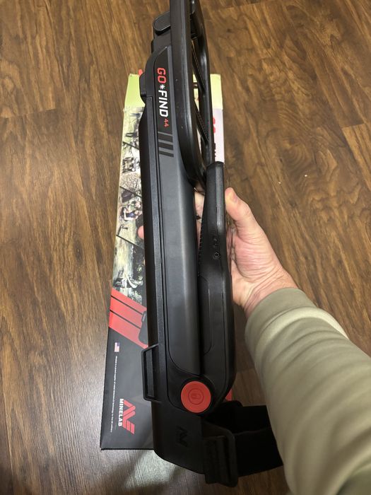 Металошукач minelab GO-Find 44