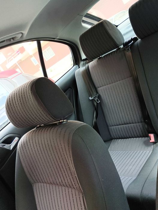 Carro para peças em boas condições