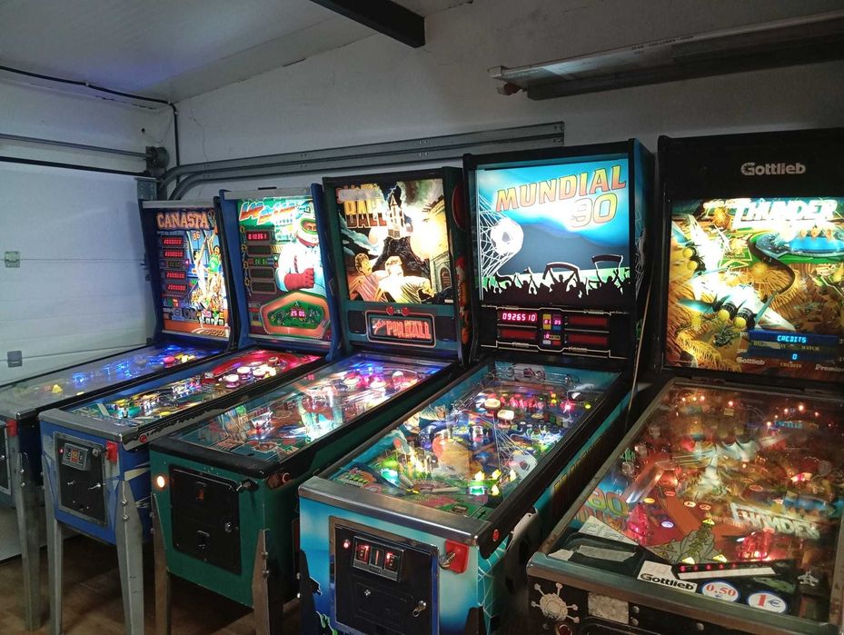 Restauro e manutenção  flippers Pinball