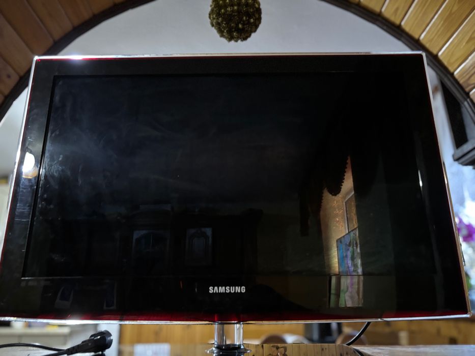 TV SAMSUNG w bardzo dobrym stanie !!!