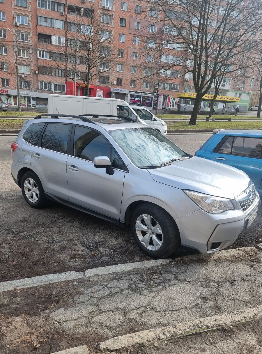 Subaru Forester продам