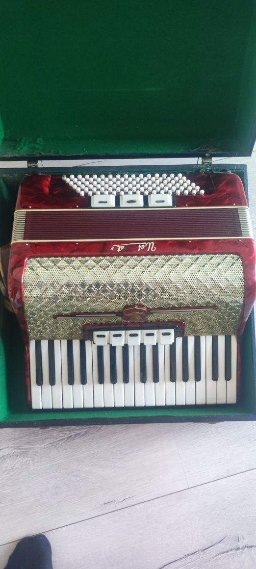 Akordeon Waltmeister 80