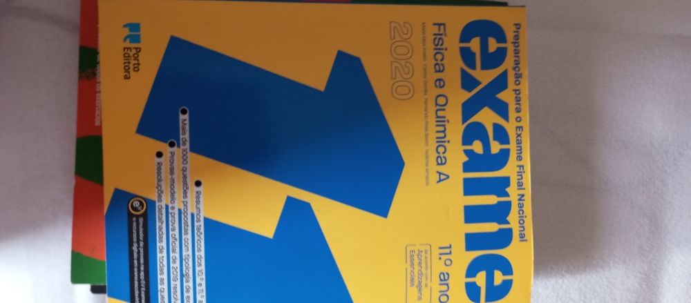 Livro de preparação para exame 11 ano físico quimica