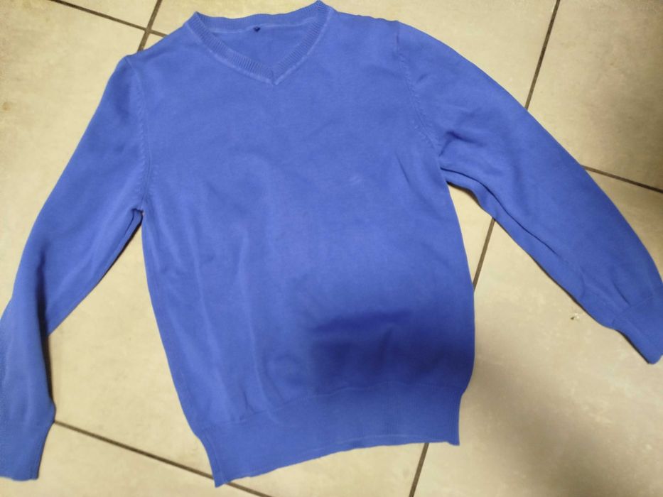 Sweter granatowy rozmiar 110-116