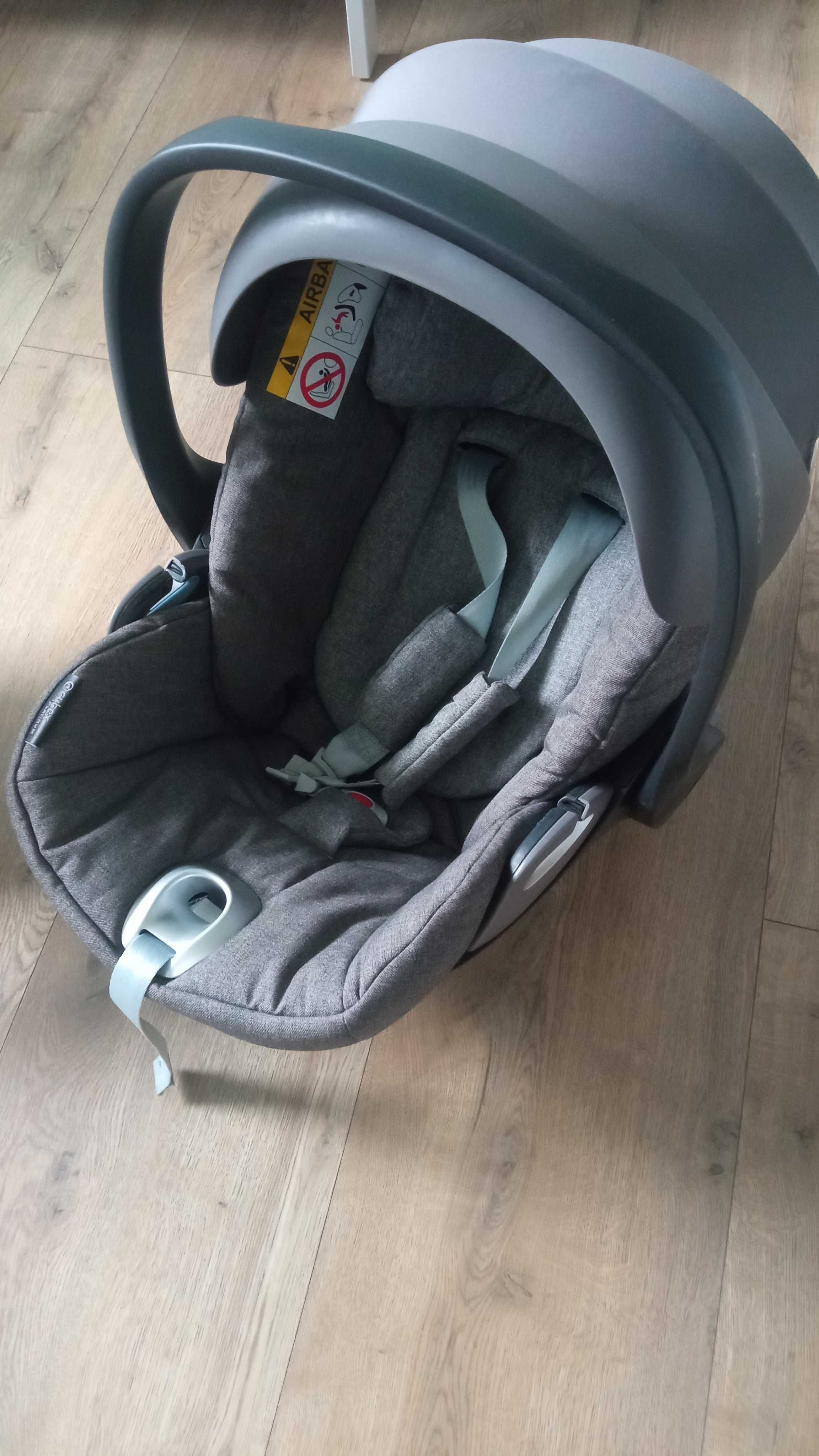 Cybex Cloud q-plus + baza qfix