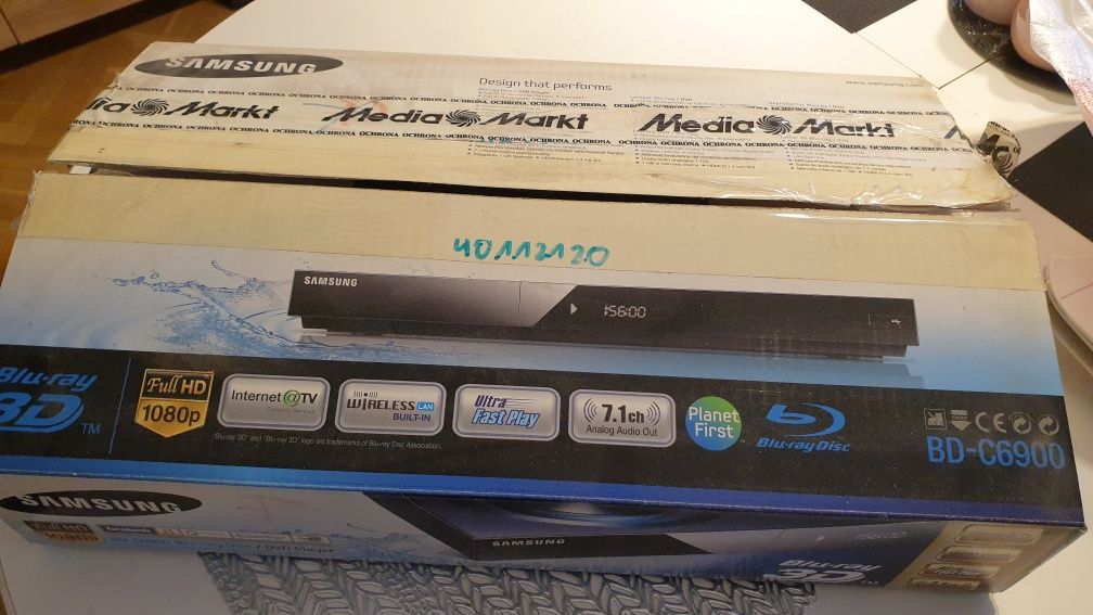 Blu-ray Disc/DVD Player