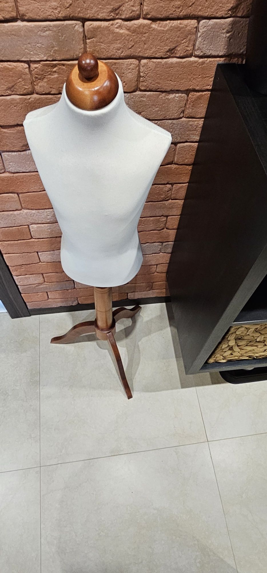 Manekin dziecięcy