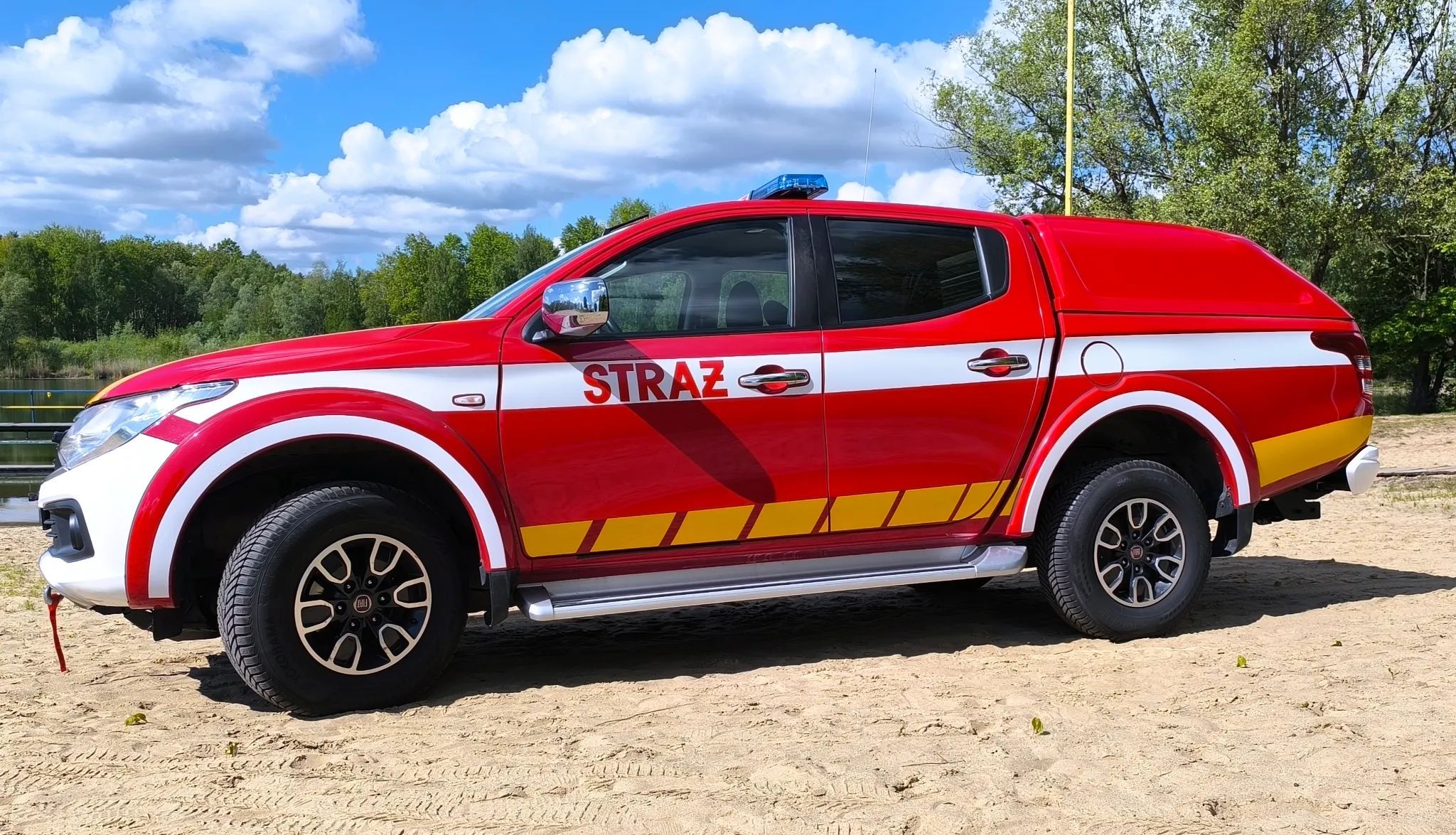 Fiat Fullback 2.4 180 KM 4x4 STRAŻ Strażacki Pożarniczy SLRr Pickup OKAZJA SPECJALNY