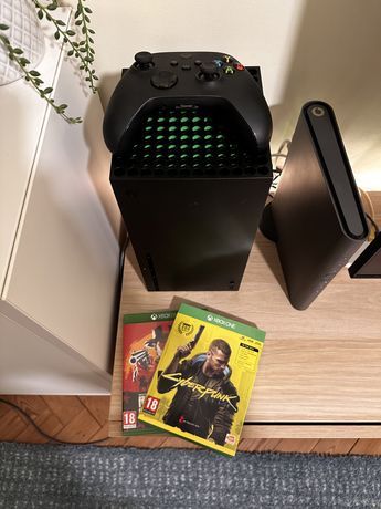 Xbox Series X + 2 Jogos