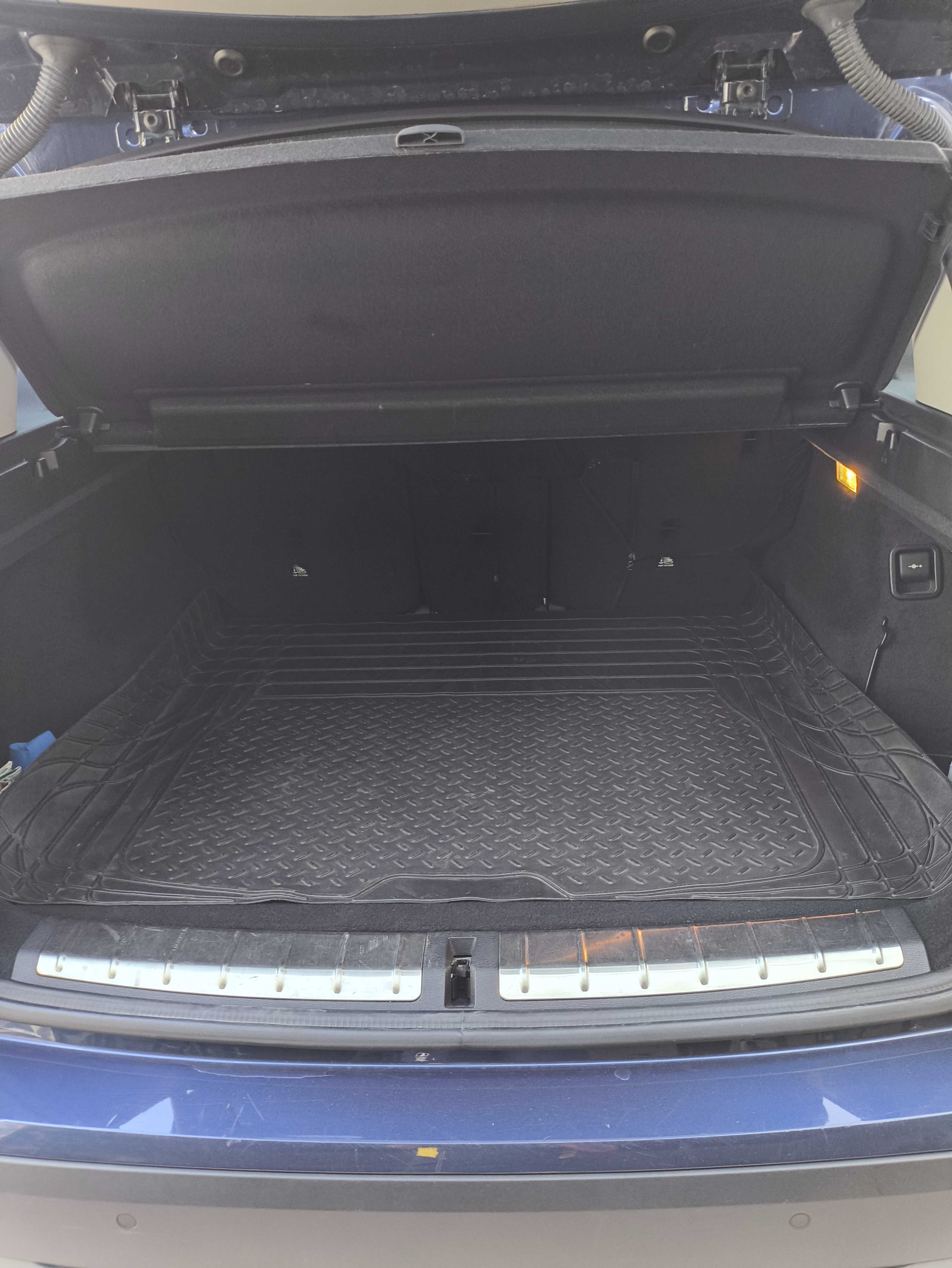Excelente BMW X1 Sdrive 18D 1.8d (F48)